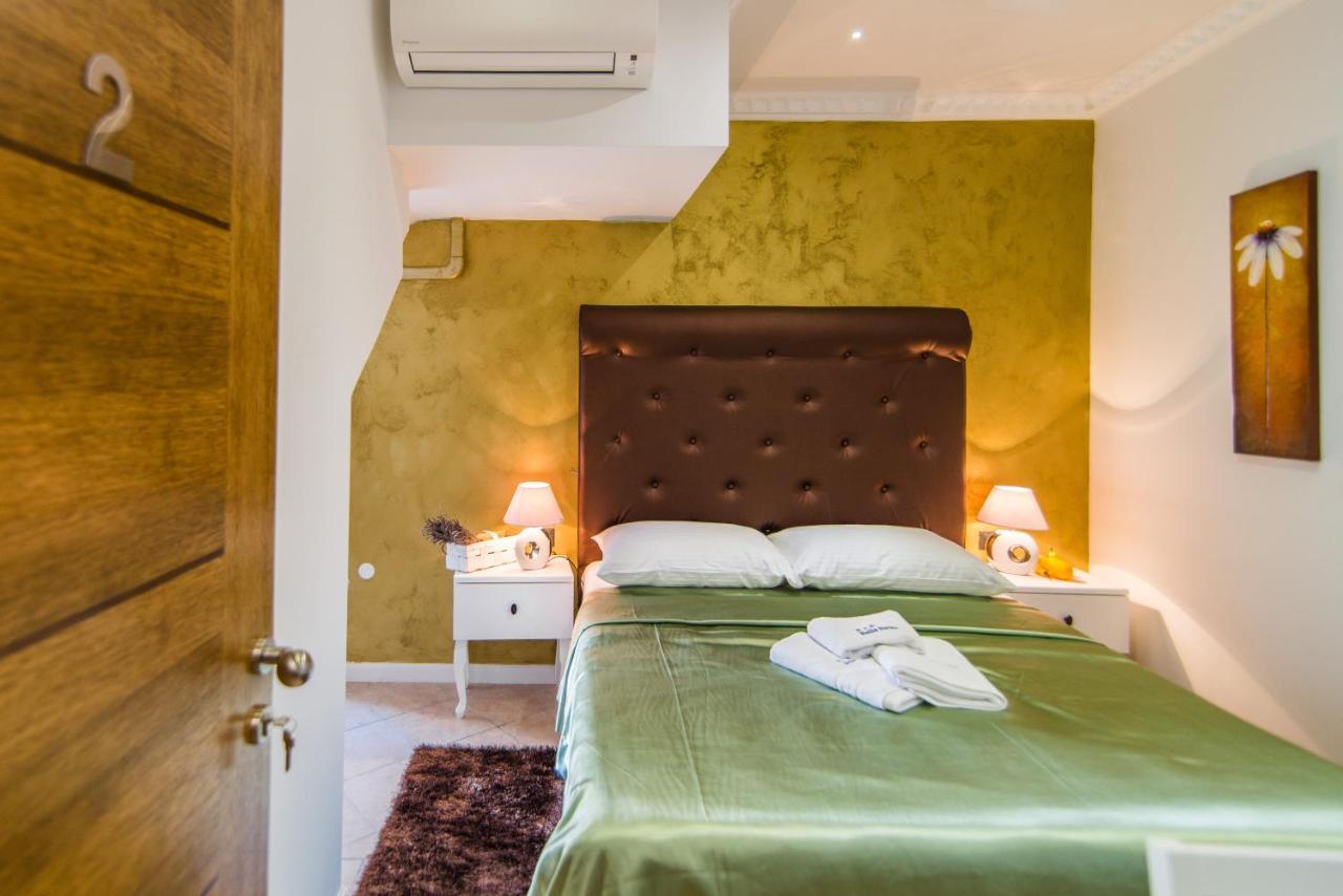 Bella Natka Bed And Breakfast โรวีน ภายนอก รูปภาพ