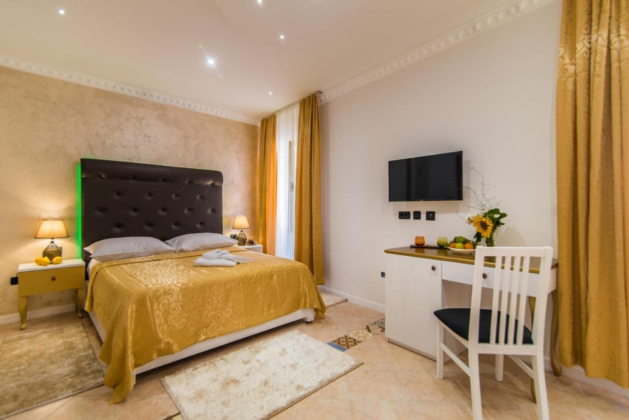 Bella Natka Bed And Breakfast โรวีน ภายนอก รูปภาพ