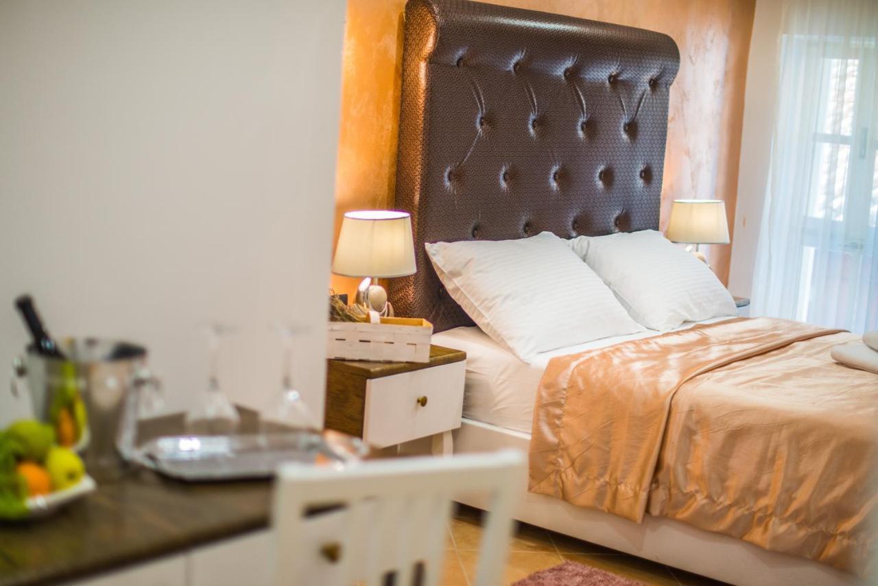Bella Natka Bed And Breakfast โรวีน ภายนอก รูปภาพ