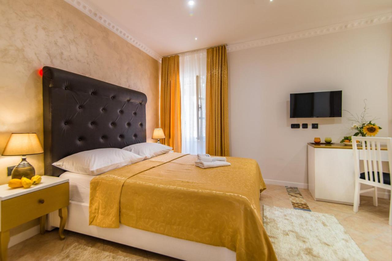 Bella Natka Bed And Breakfast โรวีน ภายนอก รูปภาพ