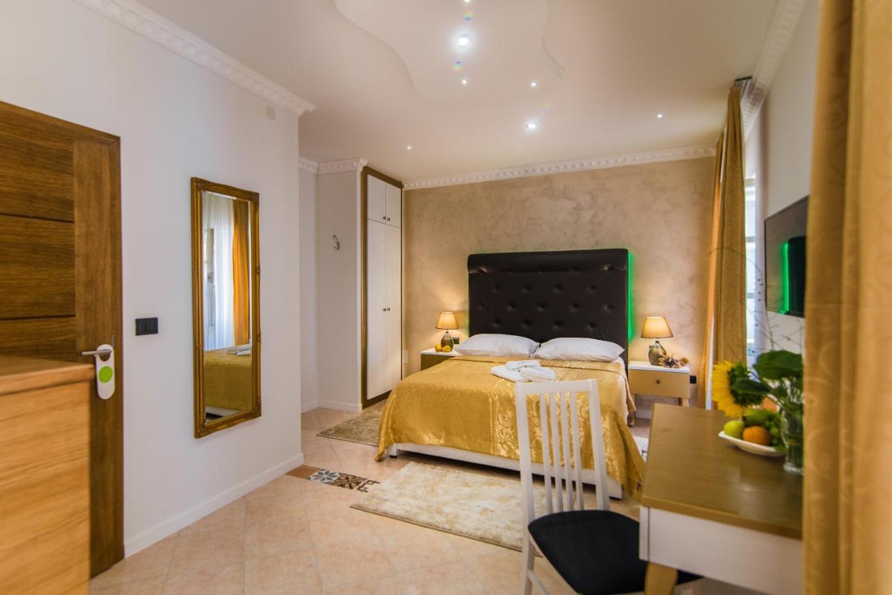 Bella Natka Bed And Breakfast โรวีน ภายนอก รูปภาพ